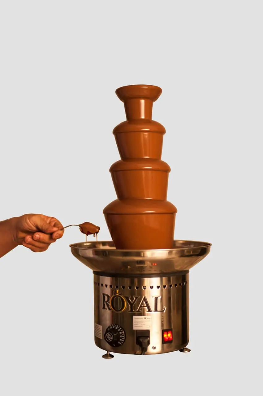 מפל שוקולד מקצועי